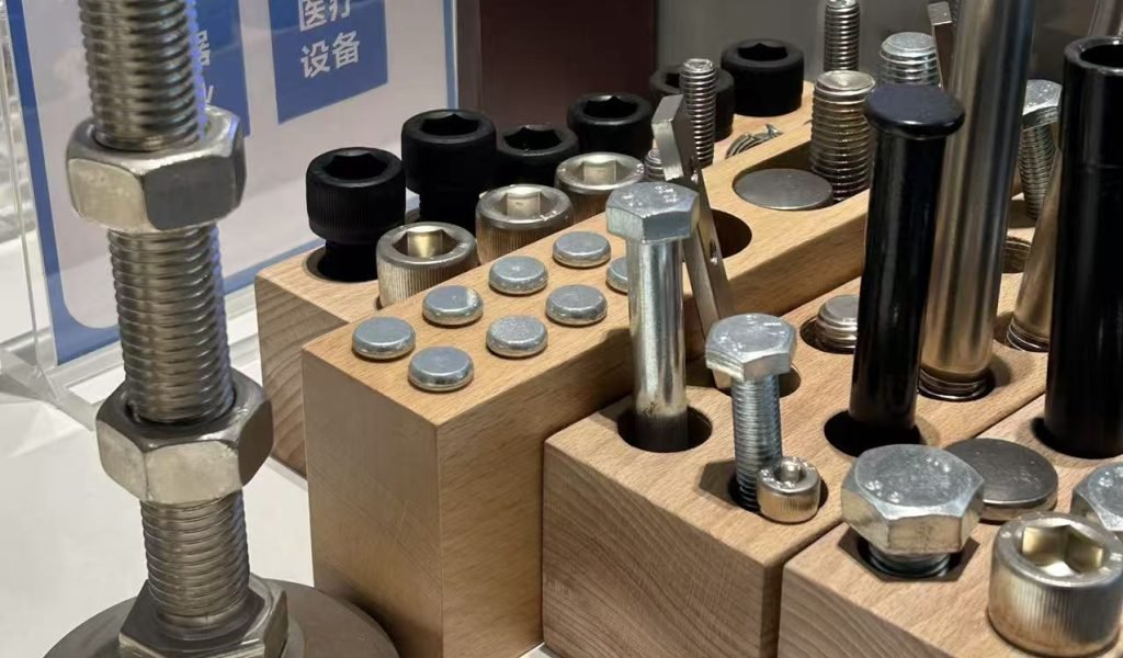 Mechanical&Electronics Equipment Fasteners